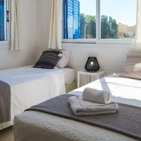 Phaedrus Living: Seaside Luxury Anafi וילה *