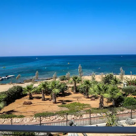 Phaedrus Living: Seaside Luxury Anafi باراليمني