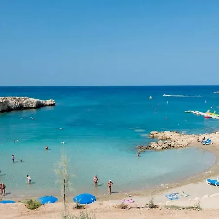 Phaedrus Living: Seaside Luxury Anafi