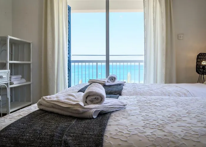 Phaedrus Living: Seaside Luxury Anafi Paralimni