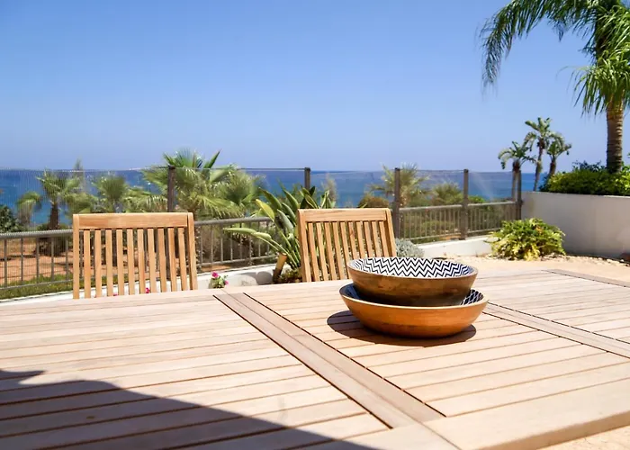 Phaedrus Living: Seaside Luxury Anafi 빌라 파라림니